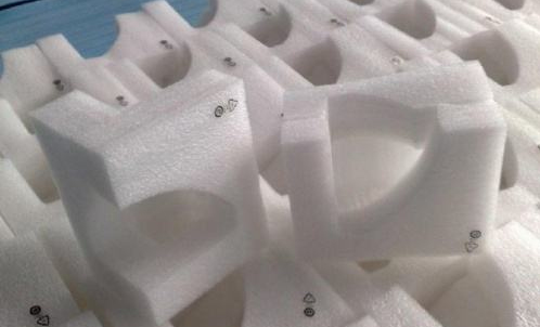 金凤珍珠棉切片、开槽、粘接：异型加工的几种常见方式！